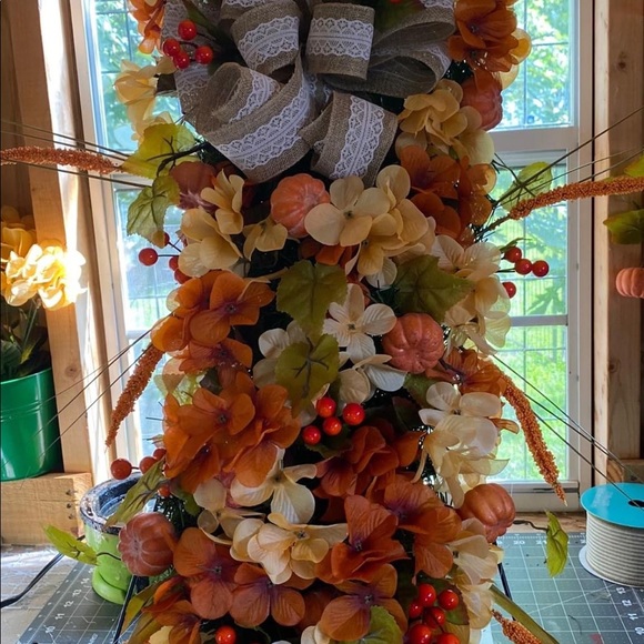 Fall swag - Picture 3 of 5